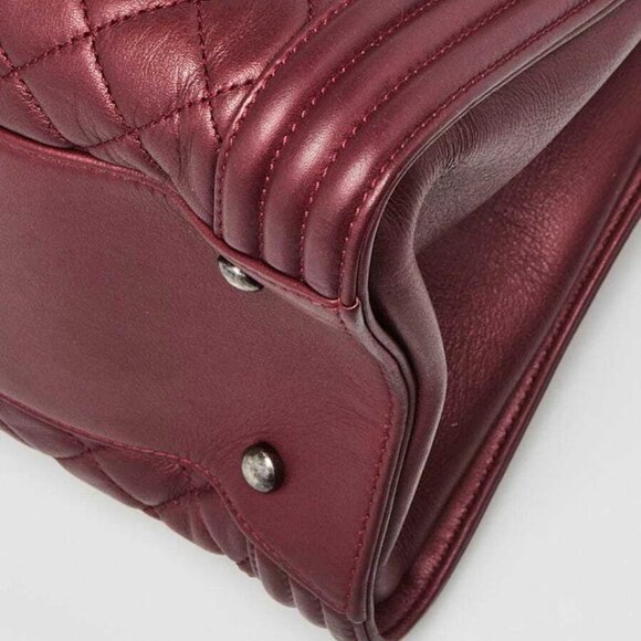 Chanel Metallic Burgundy Quilted Leather Large Boy Tote Bag - Picture 12 of 12